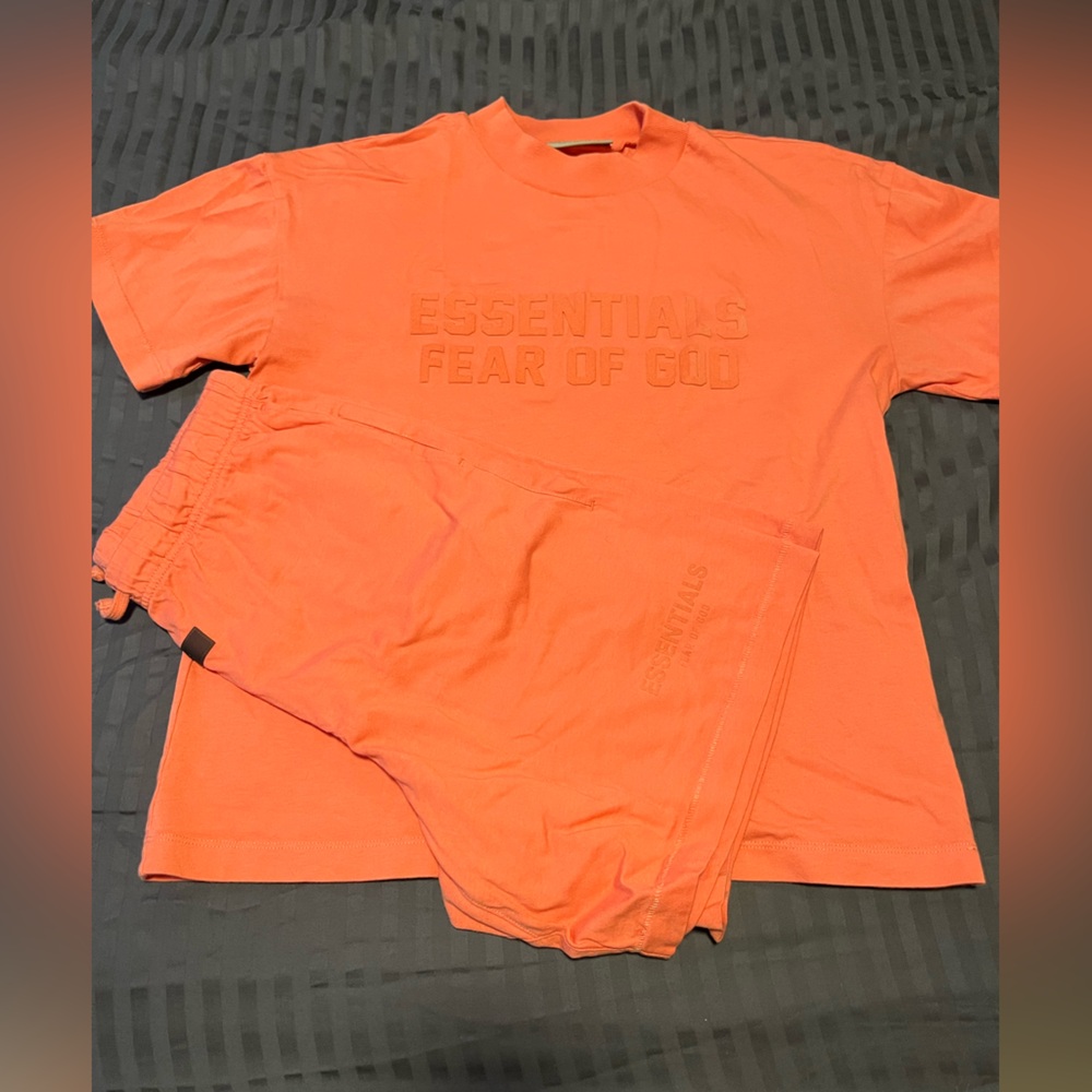 Fear of God Essentials Coral 2 Piece Set Kids Size XL 14/16 fits Women’s Small